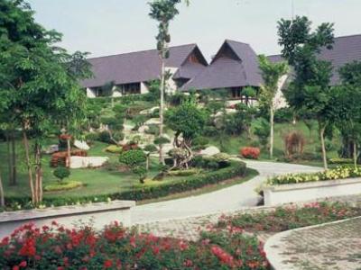 Water Land Golf Resort & Spa Phitsanulok Exterior photo